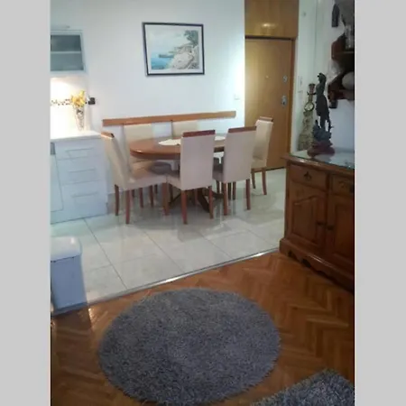 Seka Apartment *